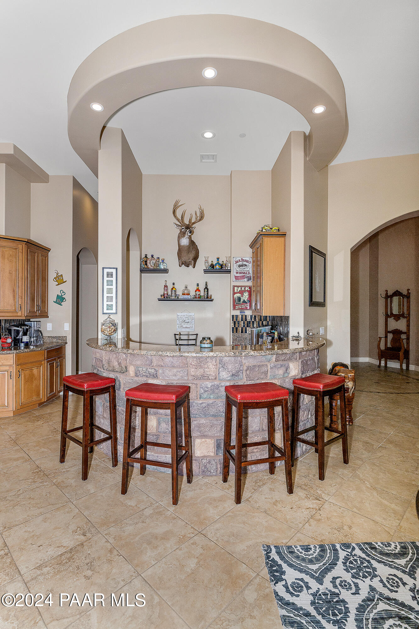 15905 East Broken Bit Road Mayer, AZ 86333 - Photo 13 of 57 014_Bar