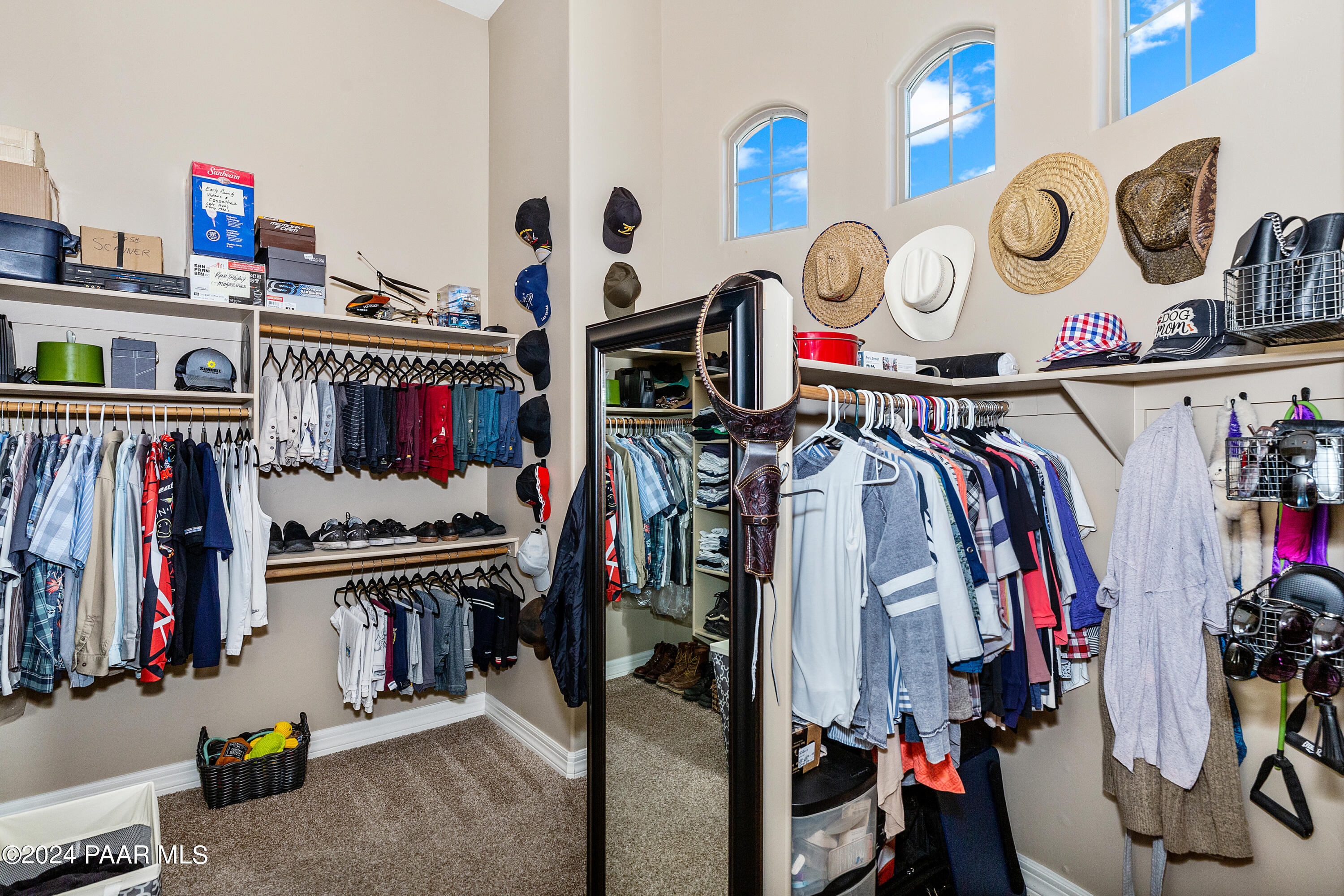 15905 East Broken Bit Road Mayer, AZ 86333 - Photo 23 of 57 024_Primary Closet