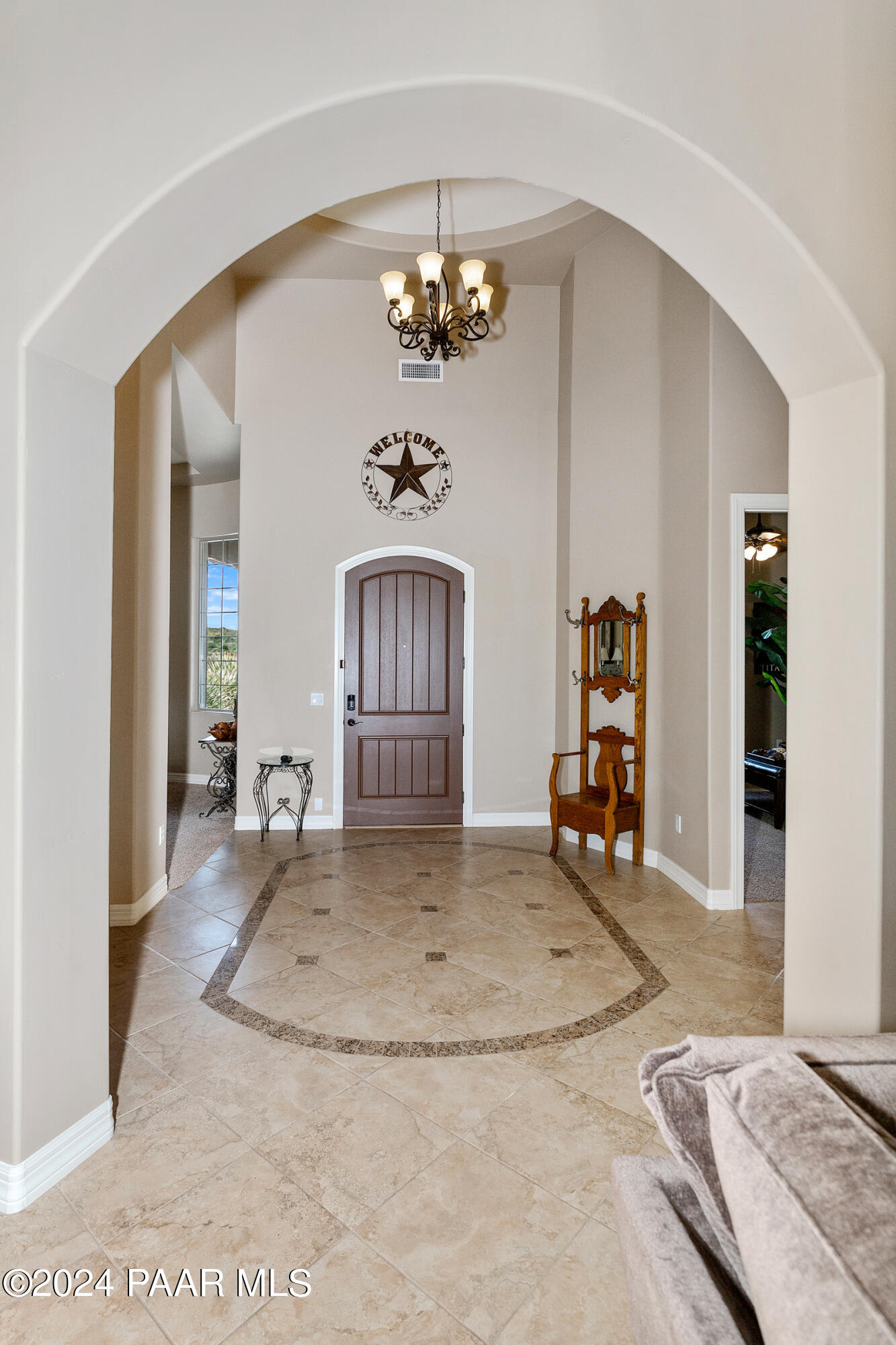 15905 East Broken Bit Road Mayer, AZ 86333 - Photo 6 of 57 007_Foyer
