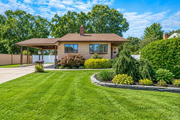 $579,999 | 43 Jay Road, Centereach, NY 11720