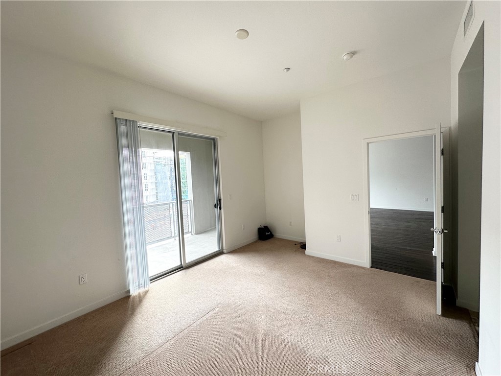 21 Gramercy, Unit 416 Irvine, CA 92612 - Photo 23 of 30