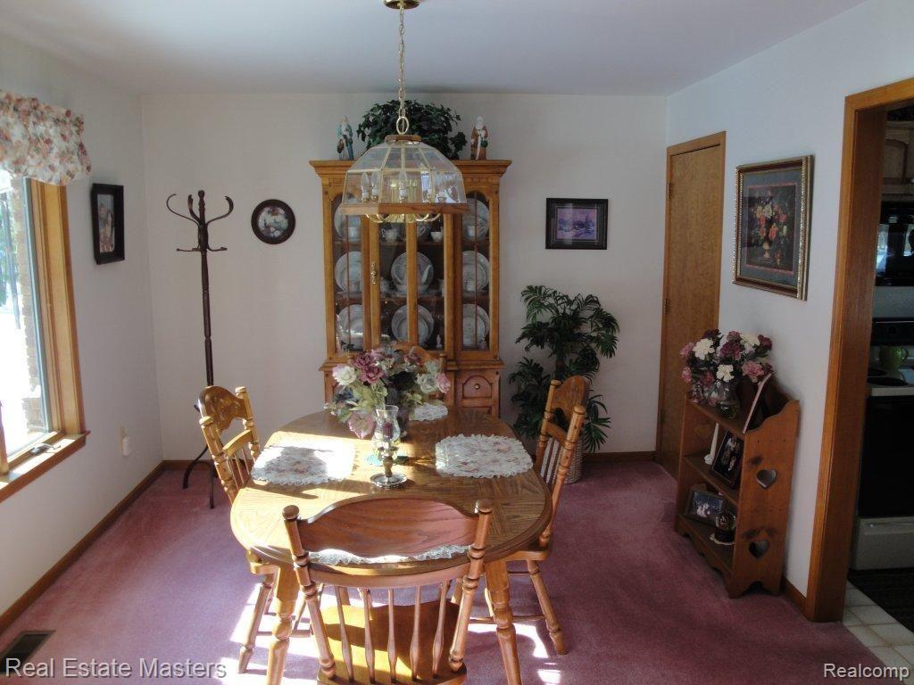 7183 Aitken Road Lexington, MI 48450 - Photo 11 of 25 DINING ROOM VIEW