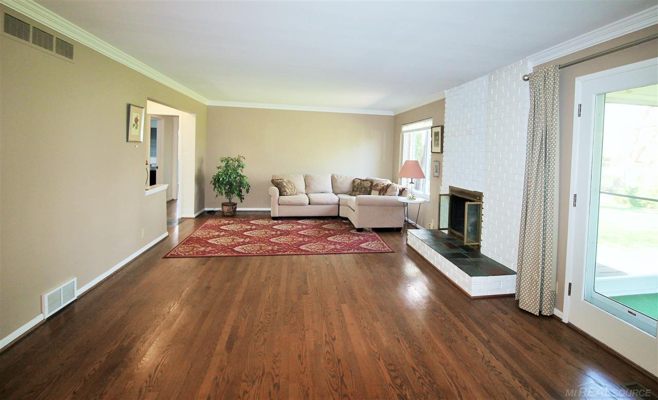 430 Barclay Road Grosse Pointe Farms, MI 48236 - Photo 6 of 40