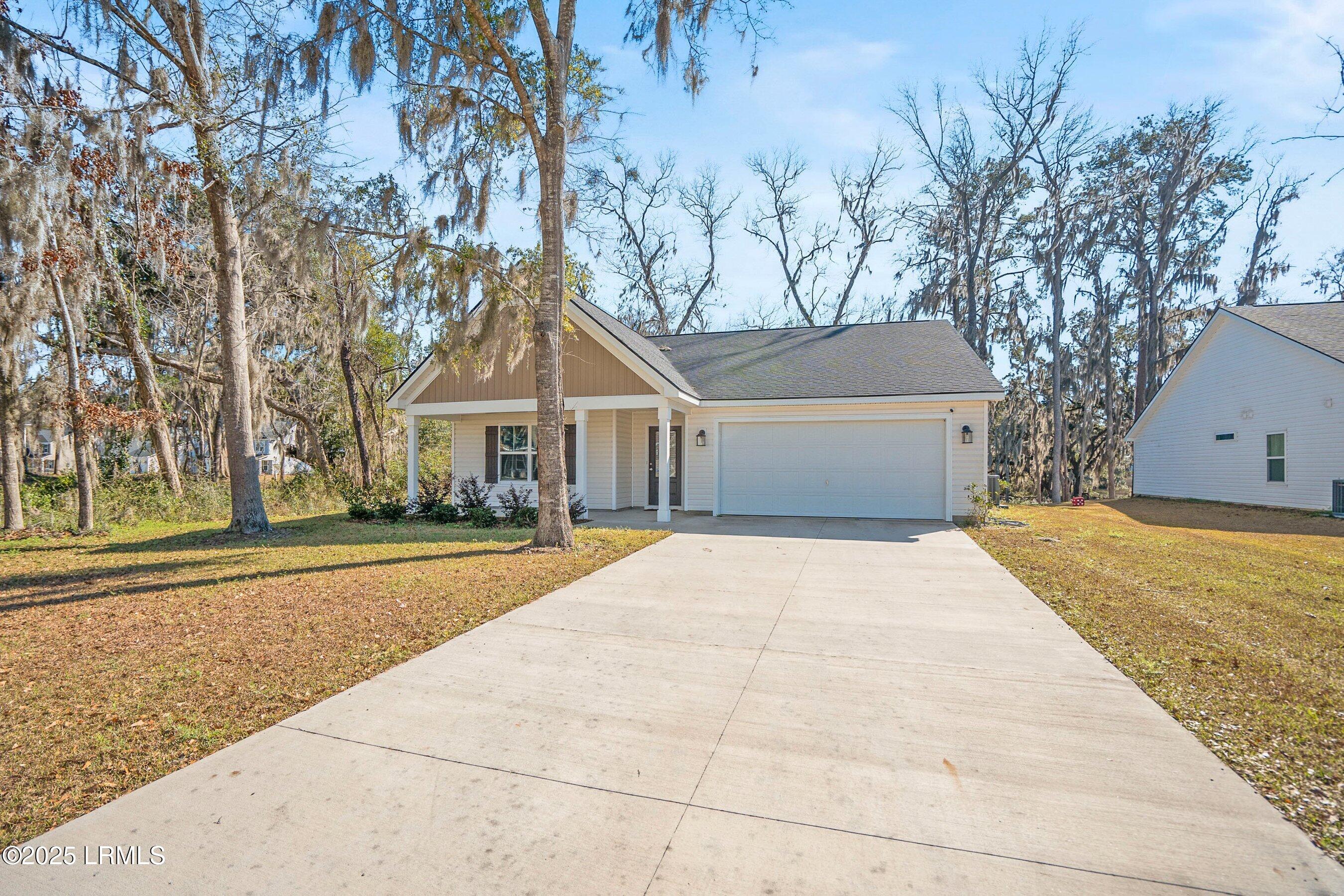 132 Teal Bluff Boulevard Seabrook, SC 29940 - Photo 2 of 37 DSC01912-8.jpg-SMALL