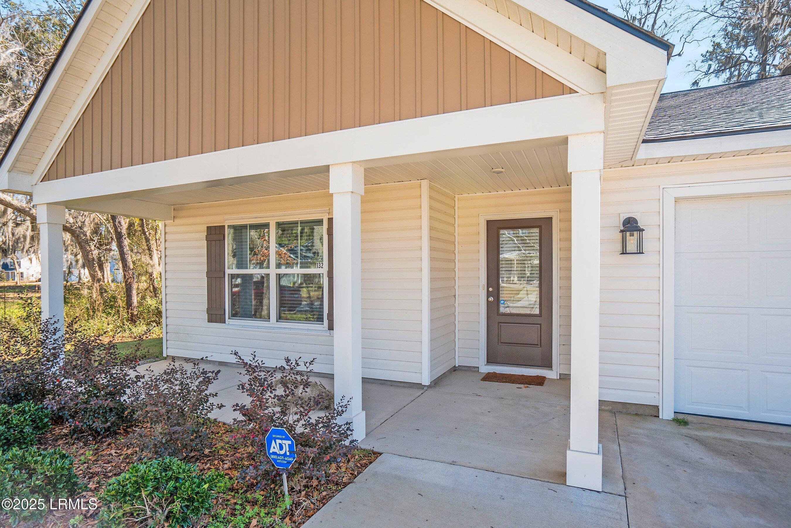 132 Teal Bluff Boulevard Seabrook, SC 29940 - Photo 3 of 37 DSC01917-13.jpg-SMALL