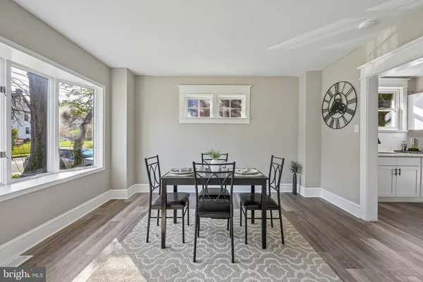 $445,000 | 246 Briar Hill Lane, Woodbury, NJ 08096