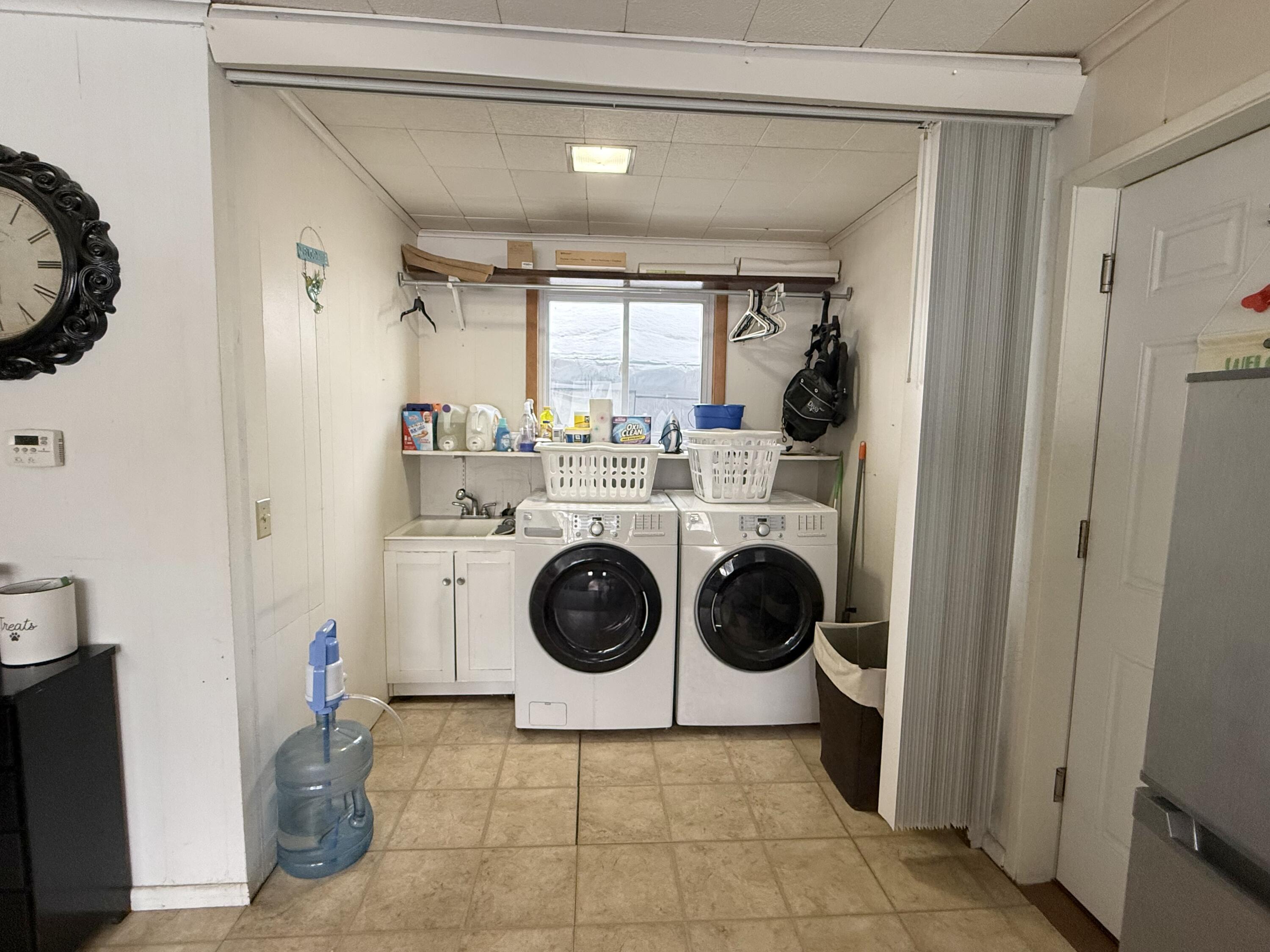 Undisclosed Address Mount Pleasant, MI 48858 - Photo 19 of 50 Laundry