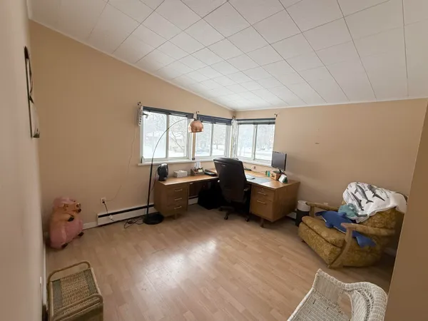 $265,000 | 910 Elizabeth Court, Mount Pleasant, MI 48858