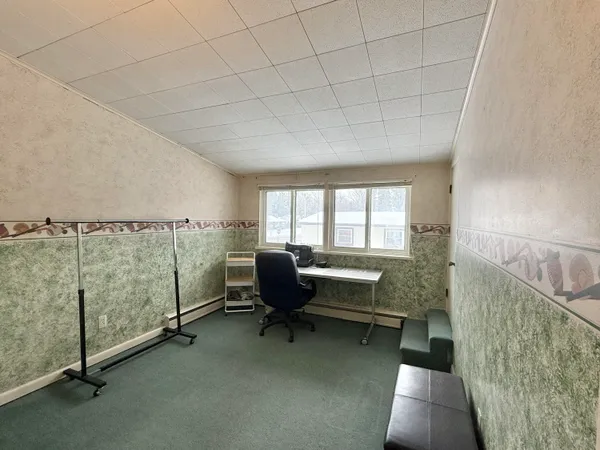 $265,000 | 910 Elizabeth Court, Mount Pleasant, MI 48858