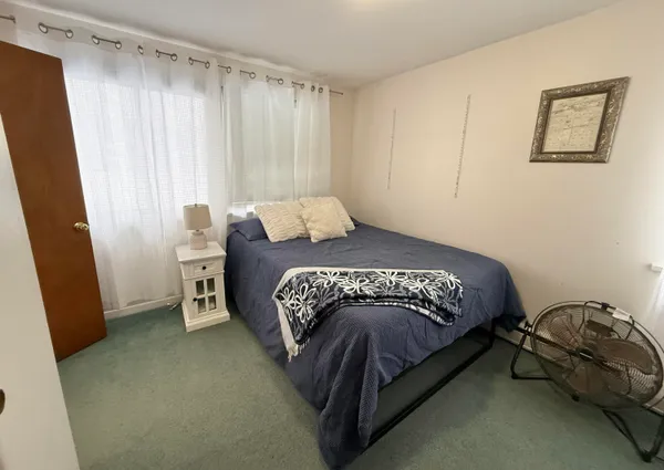 $265,000 | 910 Elizabeth Court, Mount Pleasant, MI 48858