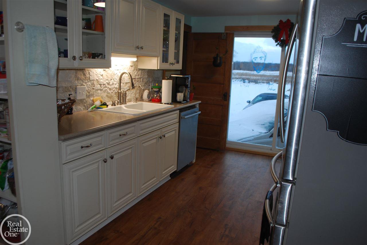 22605 Armada Center Road Armada, MI 48005 - Photo 28 of 63