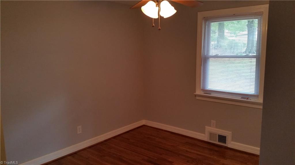 269 Ridge Street Lexington, NC 27295 - Photo 14 of 18 3rd Bedroom