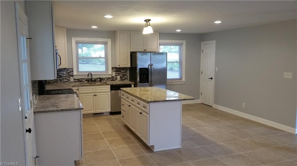 269 Ridge Street Lexington, NC 27295 - Photo 4 of 18 Gallery Image 4