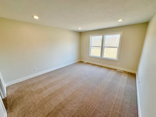 $639,900 | 5911 Valley Point Drive Southeast, Caledonia, MI 49316