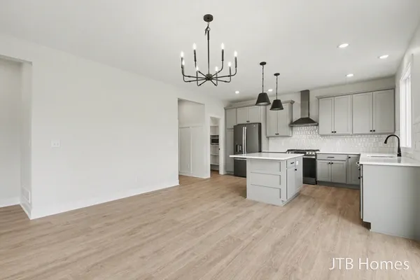 $639,900 | 5911 Valley Point Drive Southeast, Caledonia, MI 49316