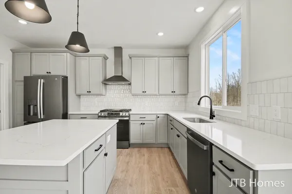 $639,900 | 5911 Valley Point Drive Southeast, Caledonia, MI 49316