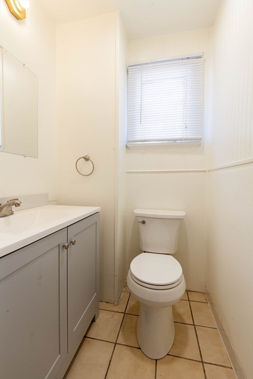 4 Mystic Road Marblehead, MA 01945 - Photo 12 of 15