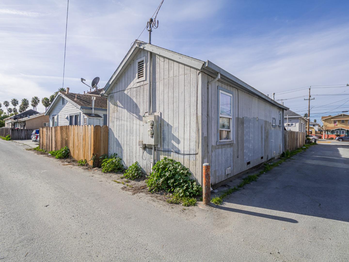140 East Riverside Drive Watsonville, CA 95076 - Photo 21 of 49 a house view with a street