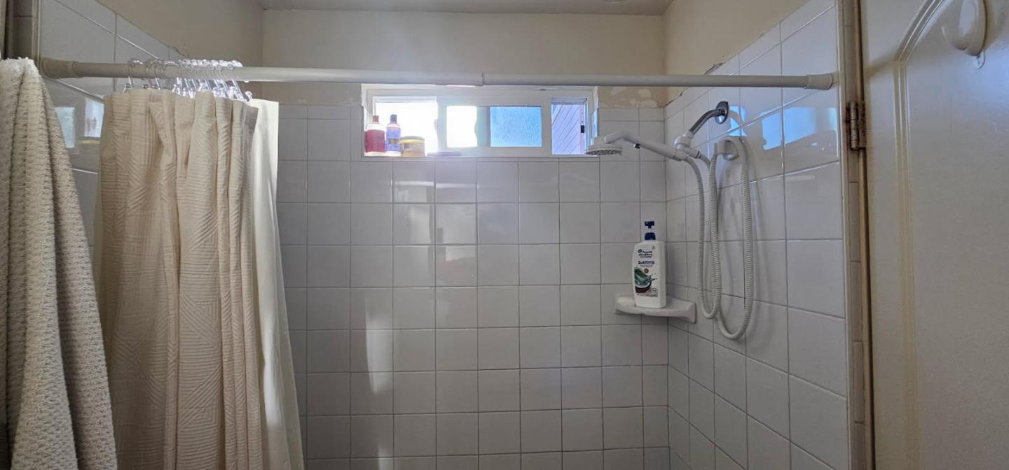 140 East Riverside Drive Watsonville, CA 95076 - Photo 38 of 49 a bathroom with a shower