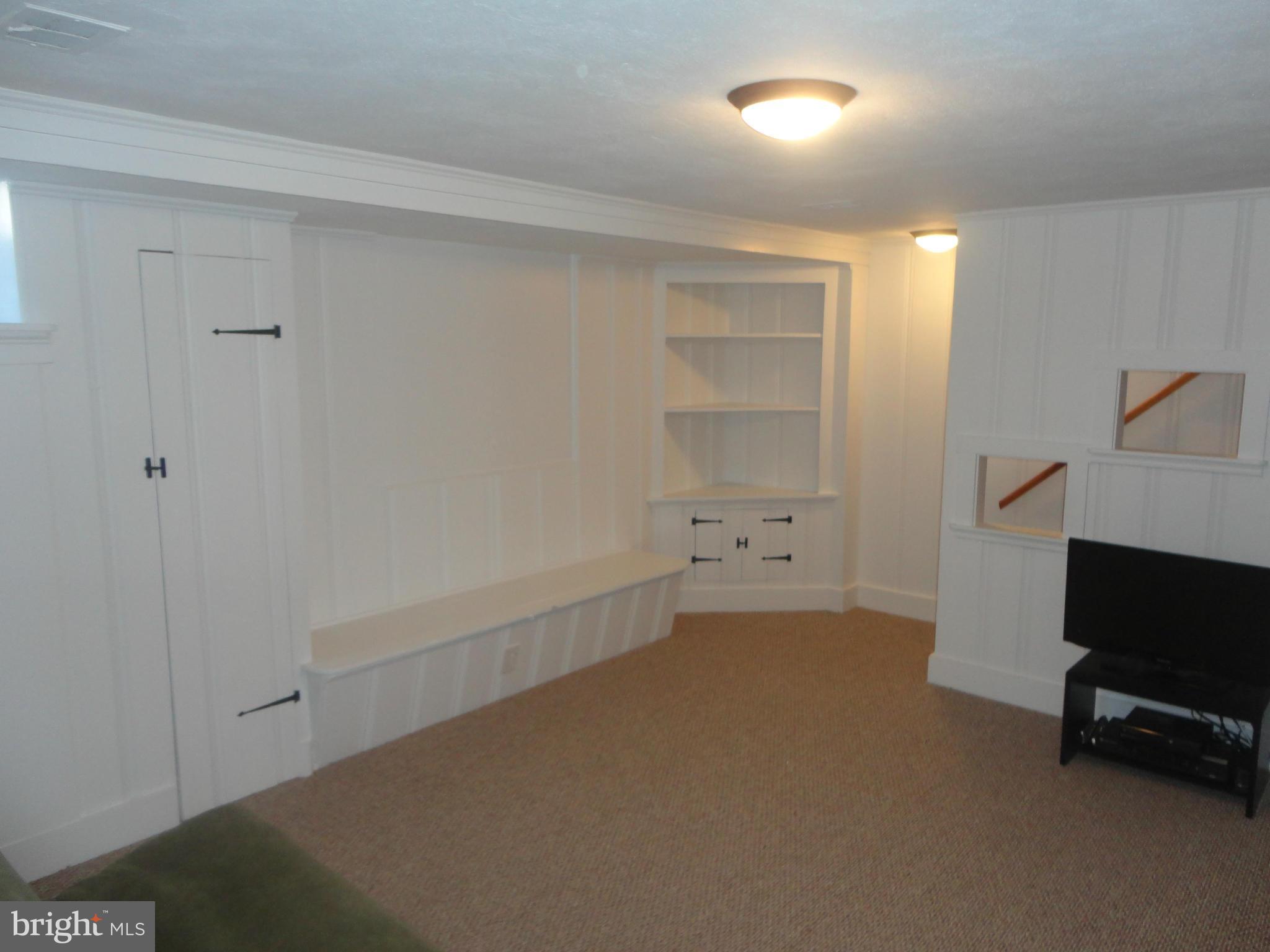117 Overbrook Road Baltimore, MD 21212 - Photo 24 of 30 Family Room