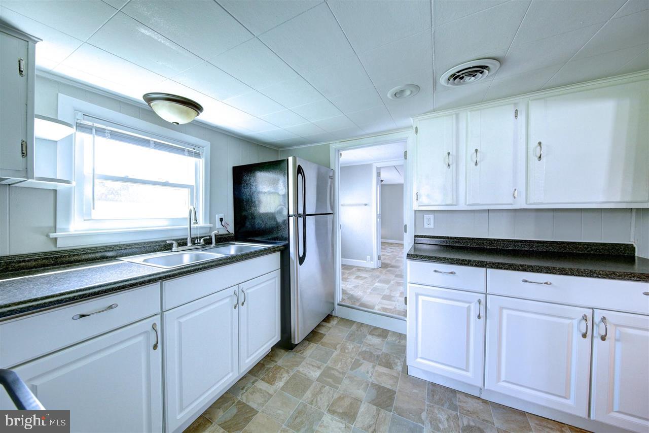 95 Country Club Road Abbottstown, PA 17301 - Photo 13 of 28 Gallery Image 13