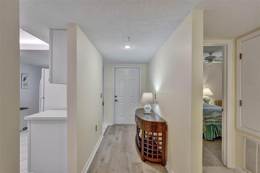 6507 Stone River Road, Unit 102 Bradenton, FL 34203 - Photo 8 of 47
