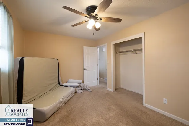 $325,000 | 1881 Shumway Avenue, Casper, WY 82601