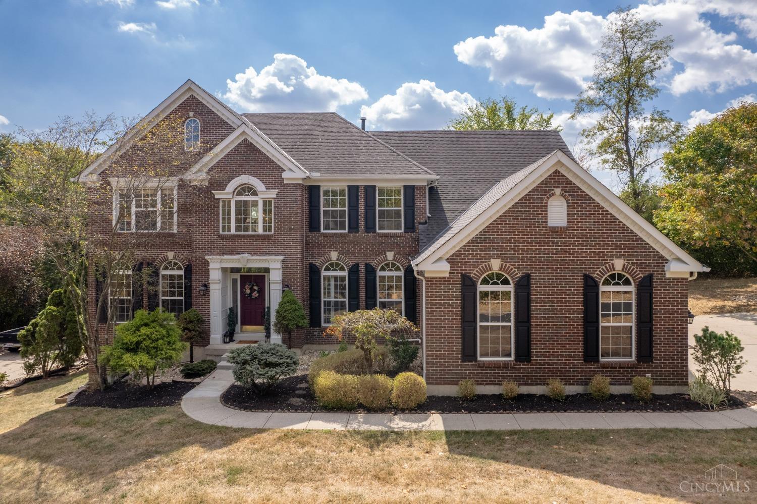10108 Humphrey Road Cincinnati, OH 45242 - Photo 1 of 38 Gallery Image 1