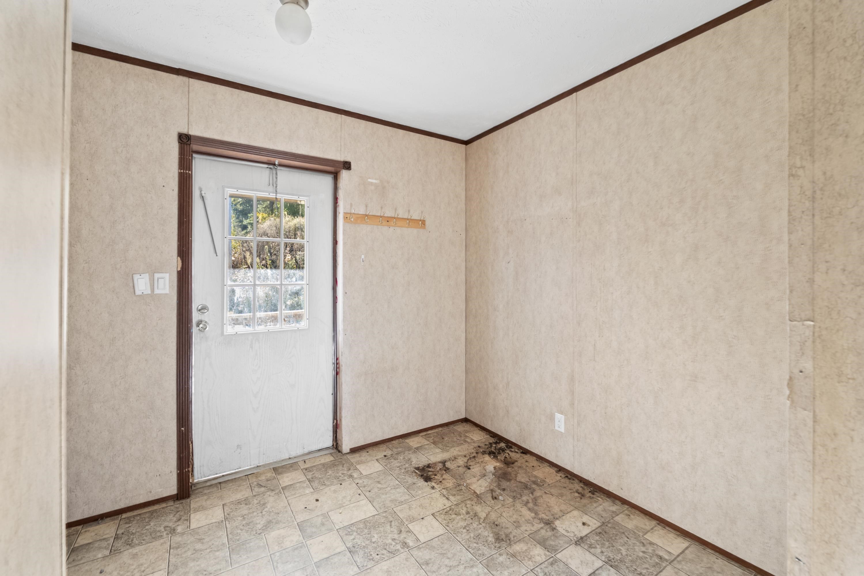 16028 Ellington Run Road Ashland, KY 41102 - Photo 24 of 29