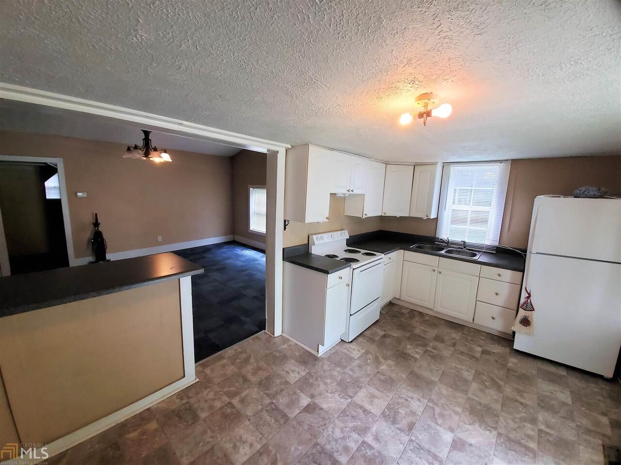 339 Mahaffey Street Jefferson, GA 30549 - Photo 4 of 7