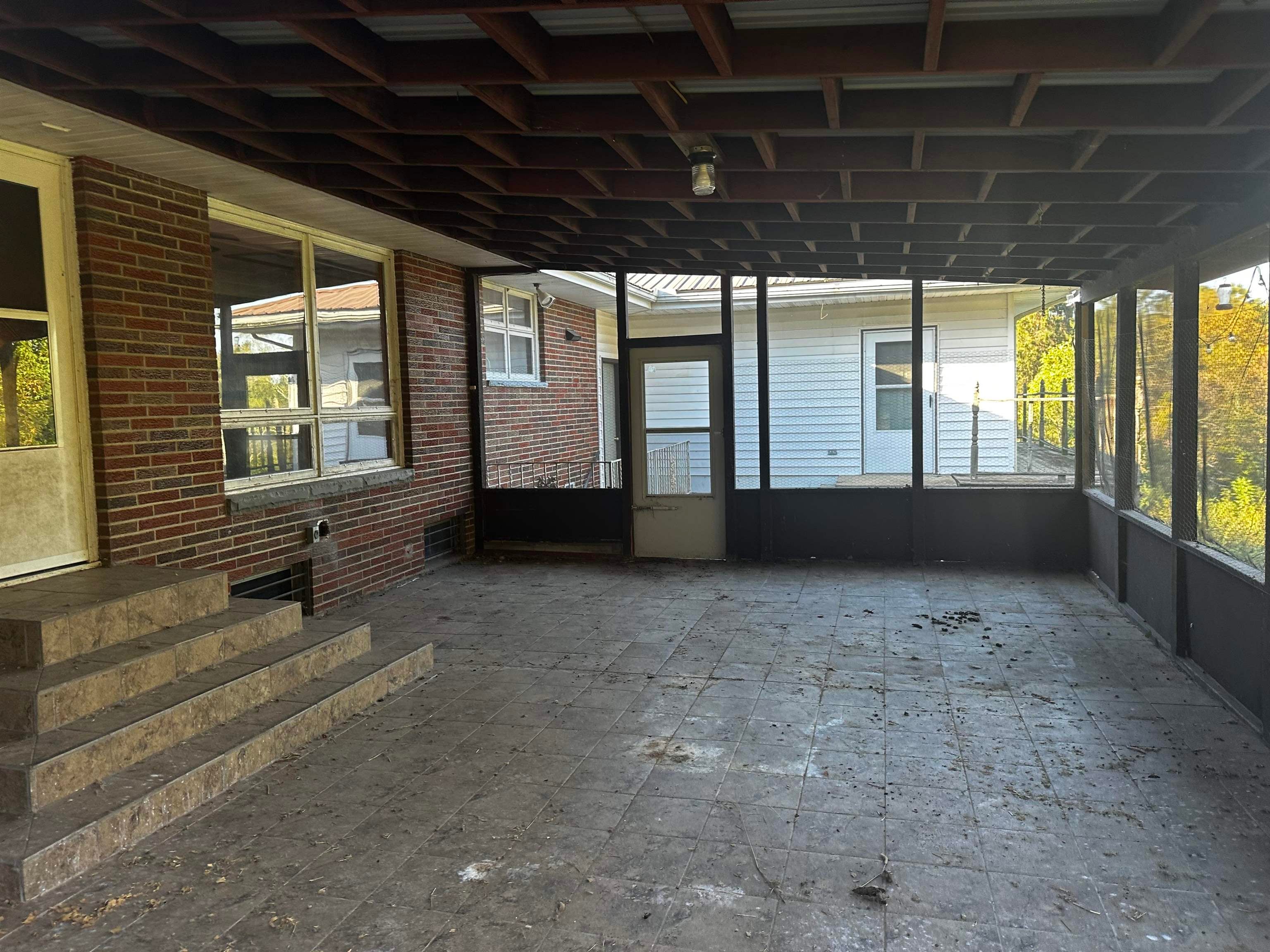 8052 Ohio River Road Point Pleasant, WV 25550 - Photo 17 of 20 Gallery Image 17