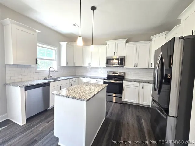 $2,100 | 364 Leach Creek Drive, Raeford, NC 28376