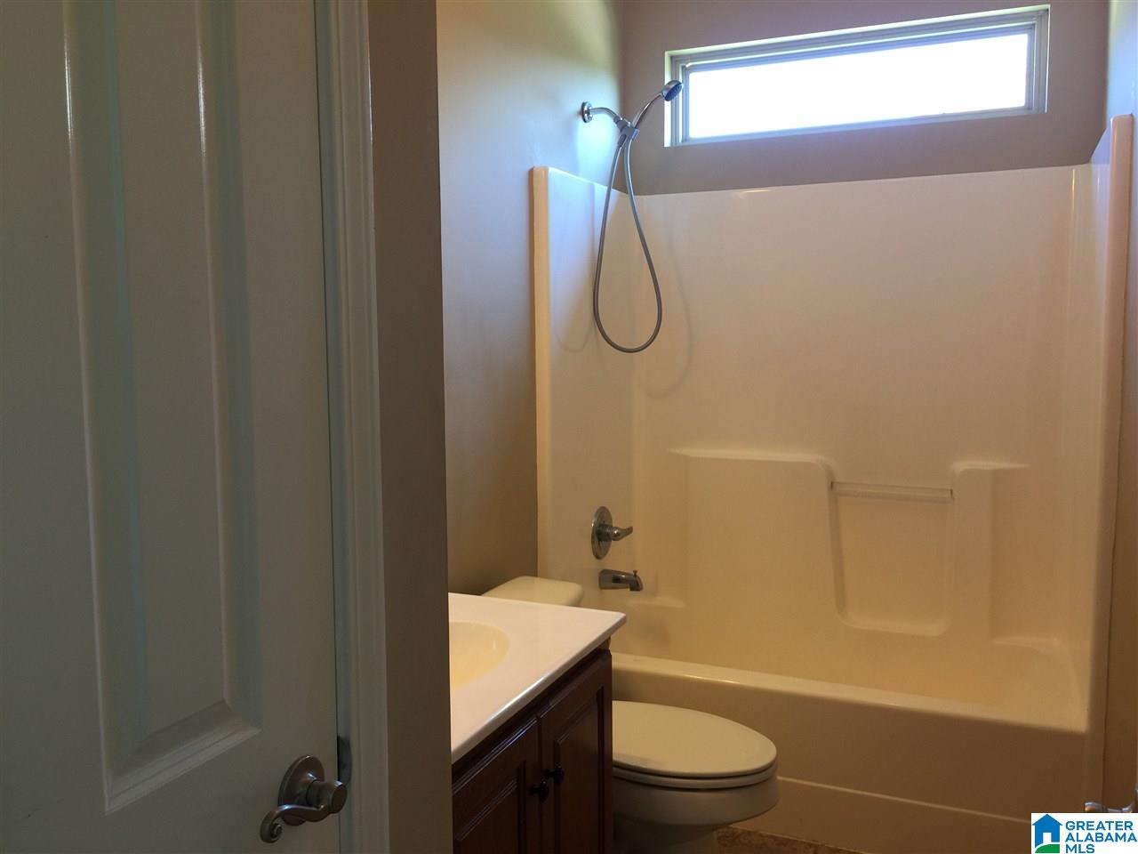 1811 Parc Ridge Circle Warrior, AL 35180 - Photo 13 of 36