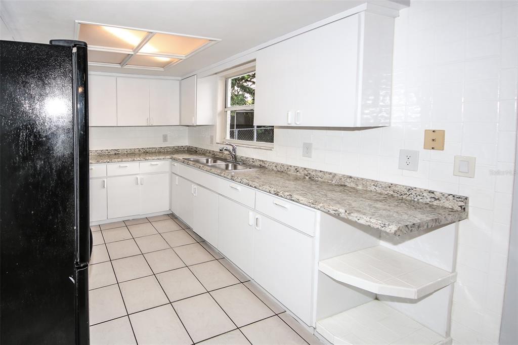 10740 Oldham Road Port Richey, FL 34668 - Photo 9 of 25 Gallery Image 9