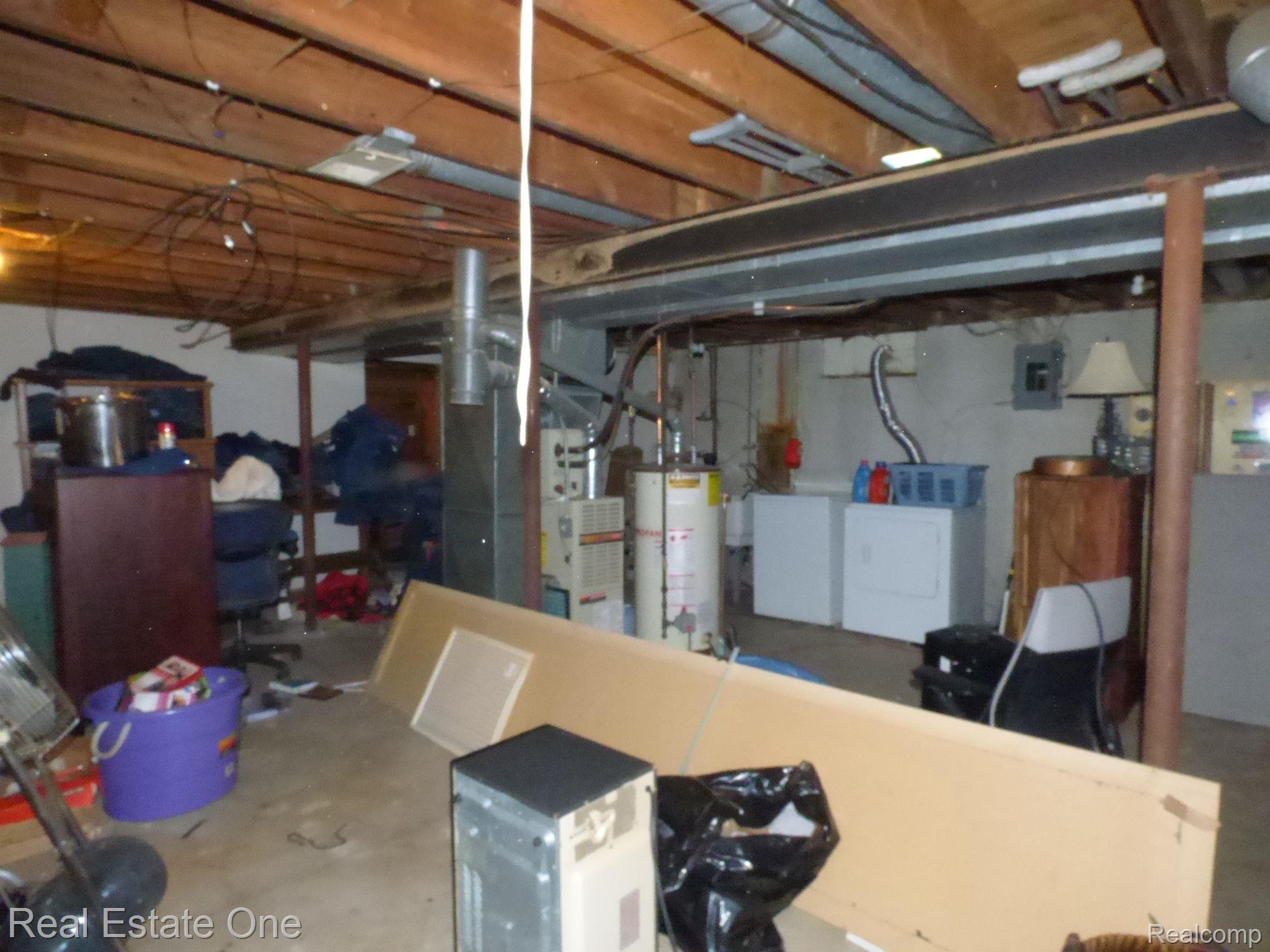 3509 Five Mile Road South Lyon, MI 48178 - Photo 40 of 45 Gallery Image 40