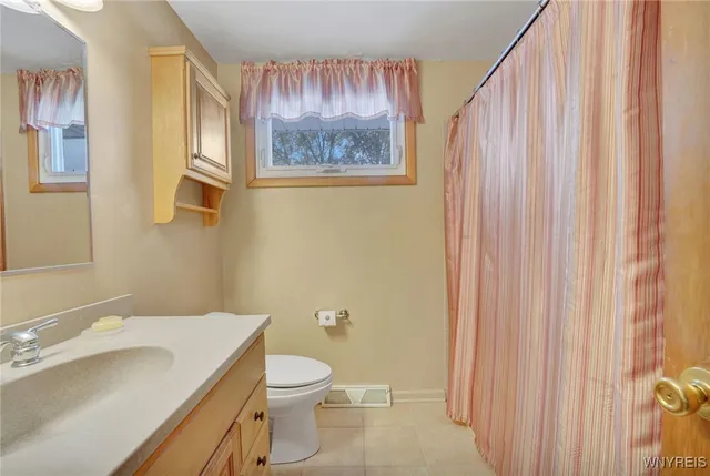 $264,900 | 219 Forest Hill Drive, Amherst, NY 14221