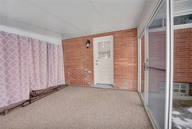 $264,900 | 219 Forest Hill Drive, Amherst, NY 14221