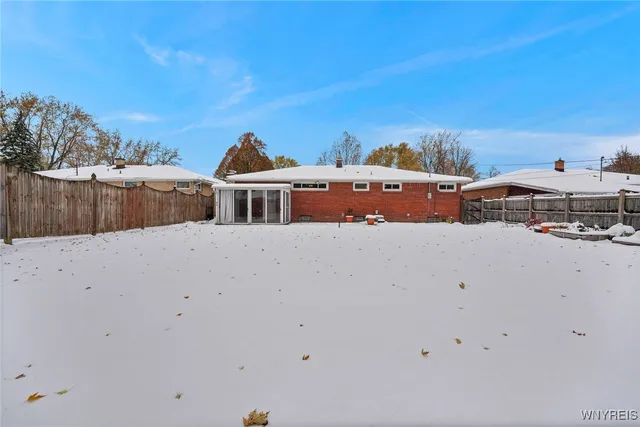 $264,900 | 219 Forest Hill Drive, Amherst, NY 14221