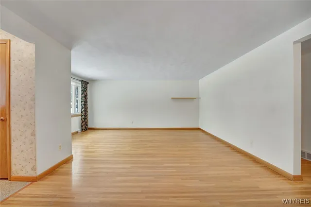 $264,900 | 219 Forest Hill Drive, Amherst, NY 14221