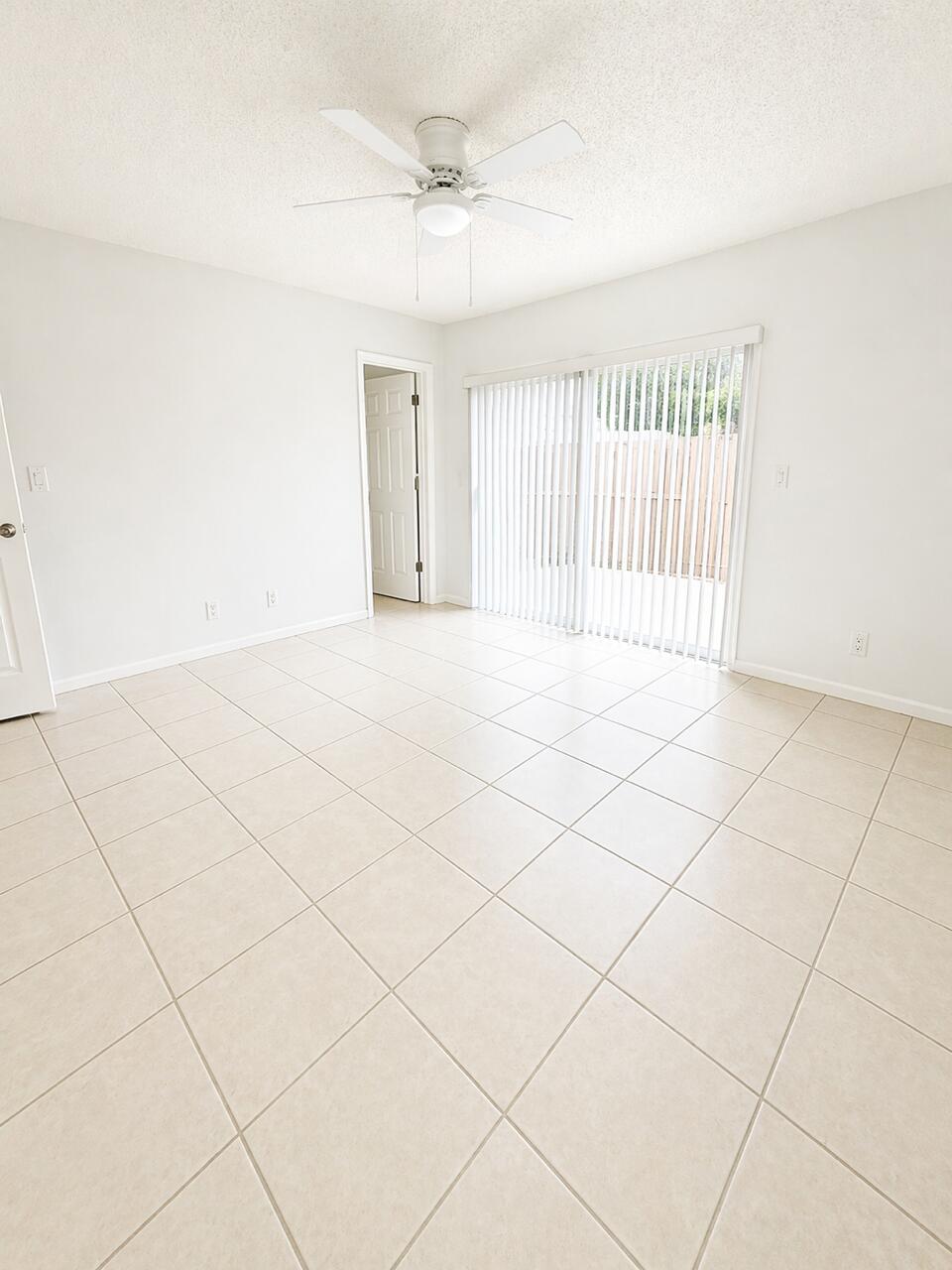 8889 Southeast Hobe Ridge Avenue Hobe Sound, FL 33455 - Photo 6 of 11 Bedroom 1