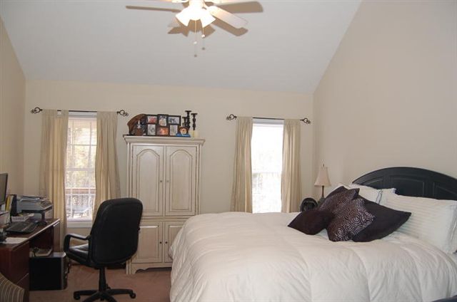 139 Boxwood Lane Anderson, SC 29621 - Photo 12 of 18 Gallery Image 12