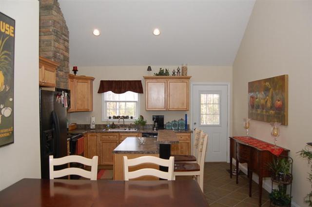 139 Boxwood Lane Anderson, SC 29621 - Photo 4 of 18 Gallery Image 4