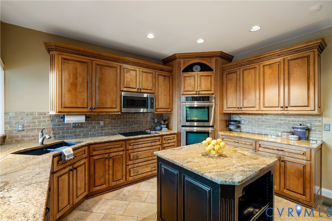 8911 Whistling Swan Road Chesterfield, VA 23838 - Photo 13 of 62