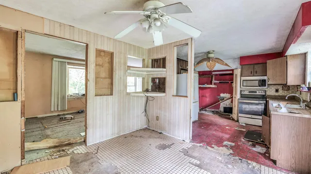 $249,900 | 430 Melon Avenue, Egg Harbor City, NJ 08215