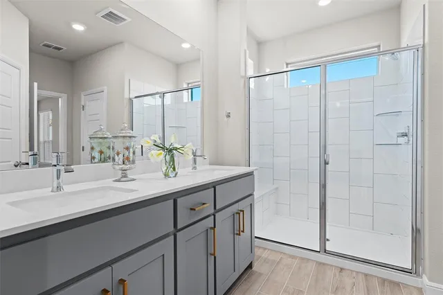 $3,000 | 537 Pickett Creek Drive, Aledo, TX 76008