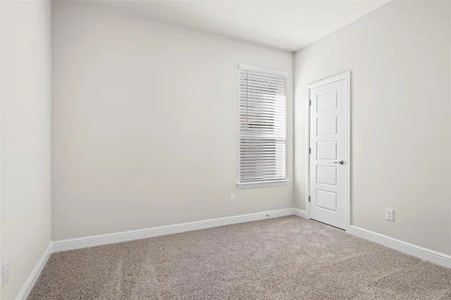 $3,000 | 537 Pickett Creek Drive, Aledo, TX 76008