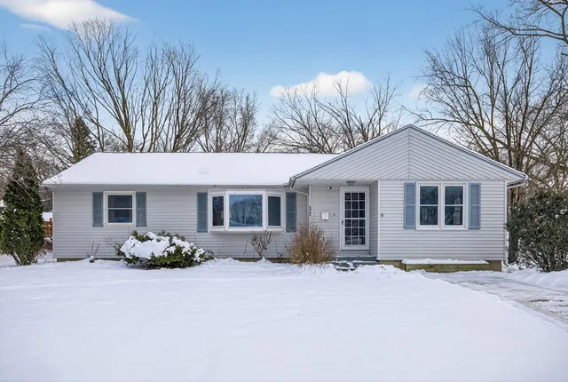 $279,900 | 204 Division Street Northeast, Chatfield, MN 55923