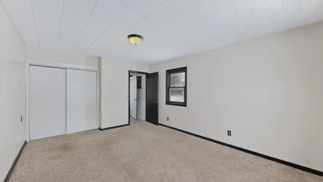 $279,900 | 204 Division Street Northeast, Chatfield, MN 55923