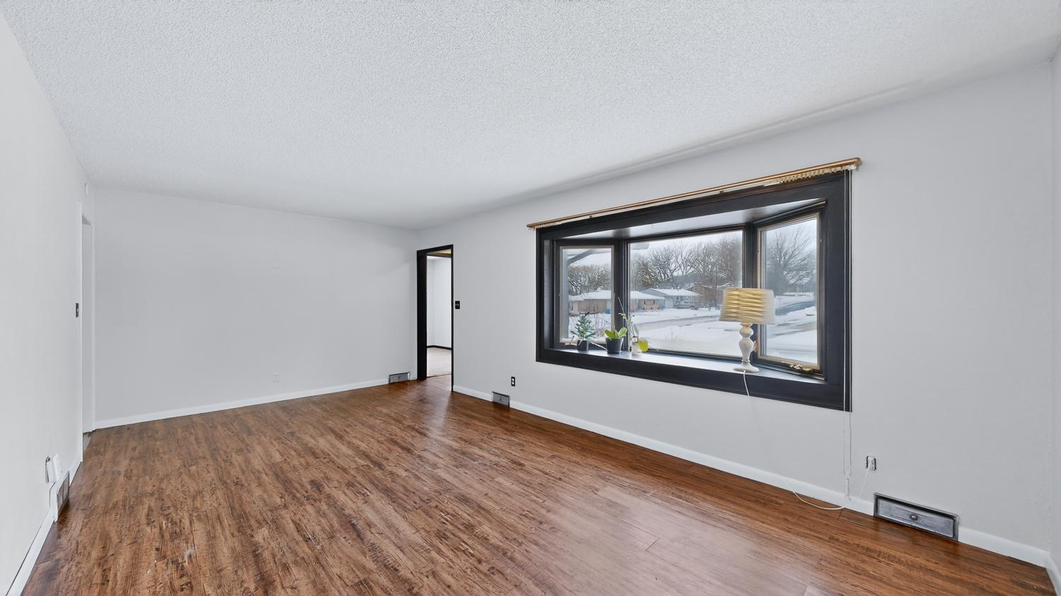 204 Division Street Northeast Chatfield, MN 55923 - Photo 2 of 56