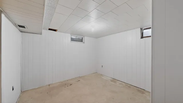 $279,900 | 204 Division Street Northeast, Chatfield, MN 55923